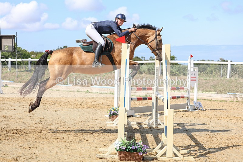 3E7A0932 - Class 4: Senior British Novice/90cm open