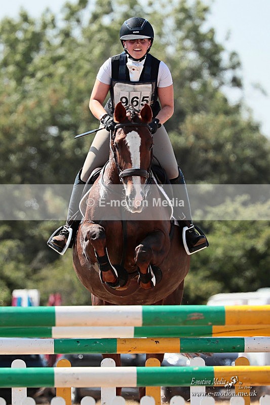 BESJ 160726 1168a - Equestrian