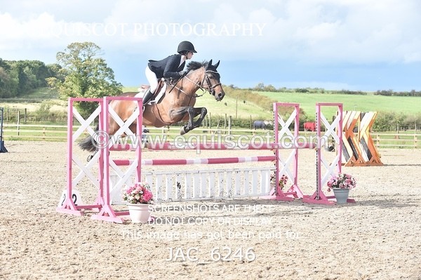 JAC_6246 - CLASS 9 SAT Pony Foxhunter/ 1.10m Open