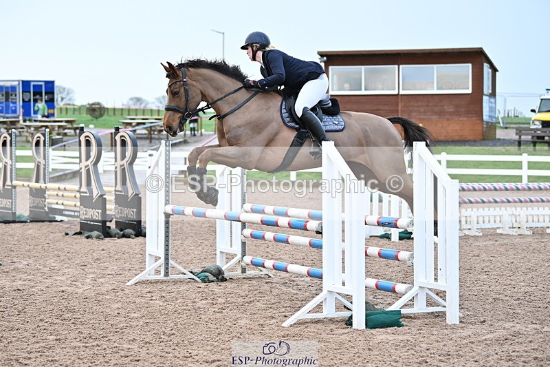 240224A-081511-02720 - Cls 9 British Novice and 90cm Open