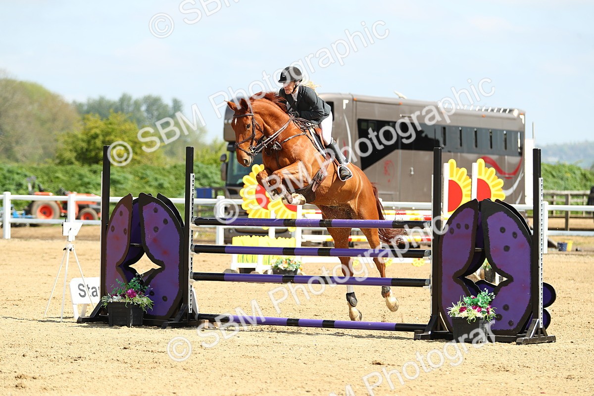 SBM_001292 - Class 5 - Senior Foxhunter 1.20m