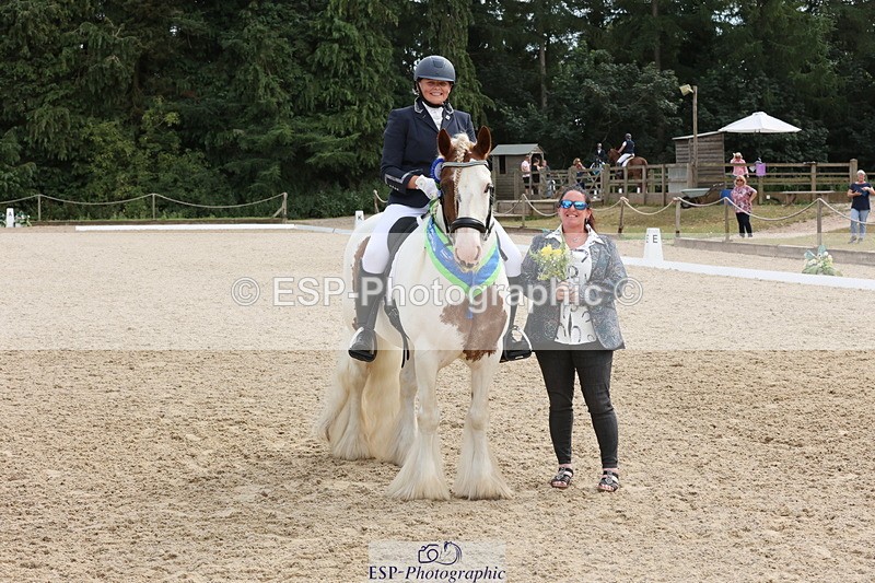 250718A-162832-02832 - Fri Presentations