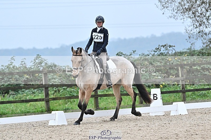 241103-145908-02671 - Novice 1 - 14.44 to 16.08