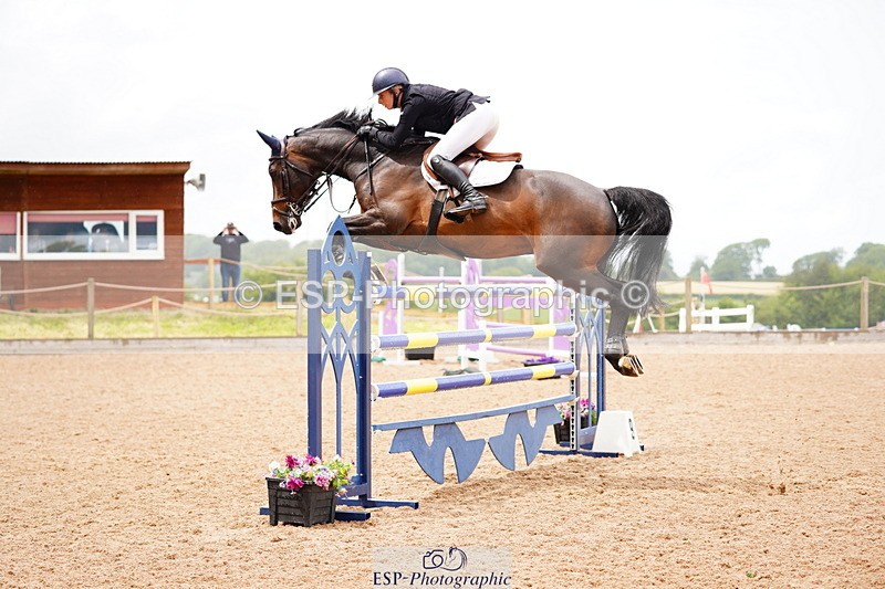 240526A-132648-08376 - Cls 27 Chard Equ May Grand Prix