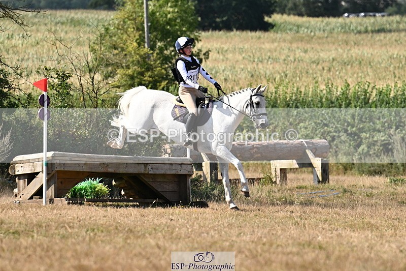 250824A-151354-38700 - 2110-Eliza.Hemphill-Davy