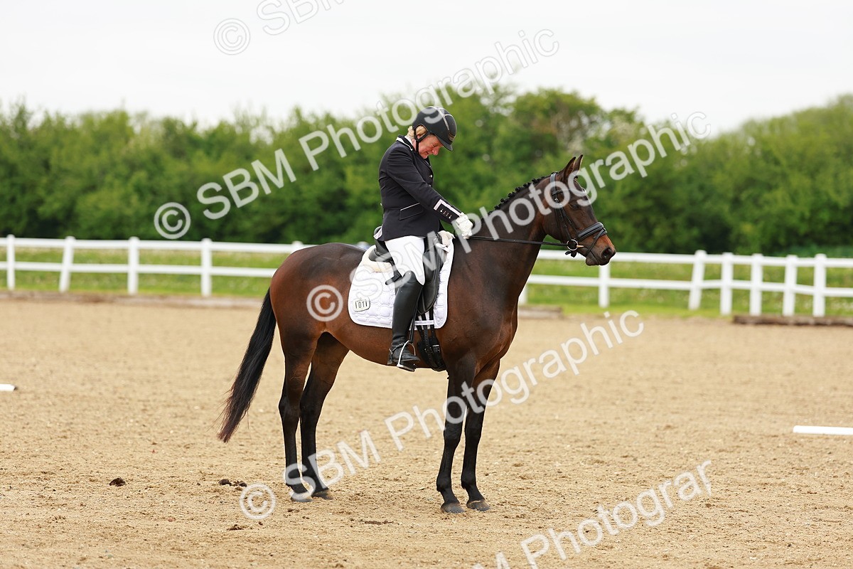 SBM_005352 - Class 16 - Novice 6
