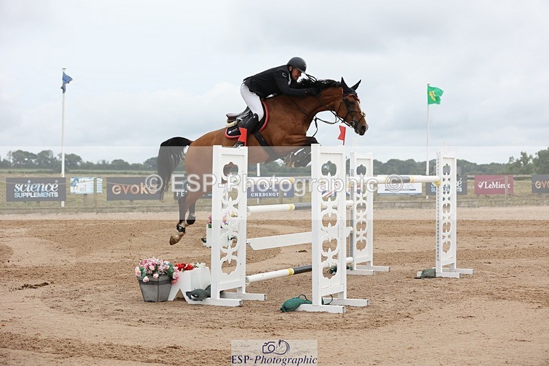 250719-181609-17844 - Cls 7, 3 Star Big Tour Break to End