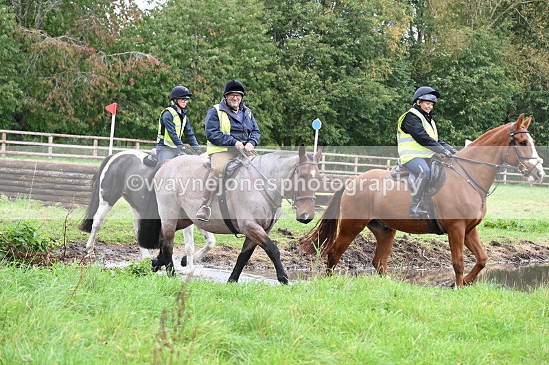 WJ6_6469 - Time at Photographer 12:41 to 13:05