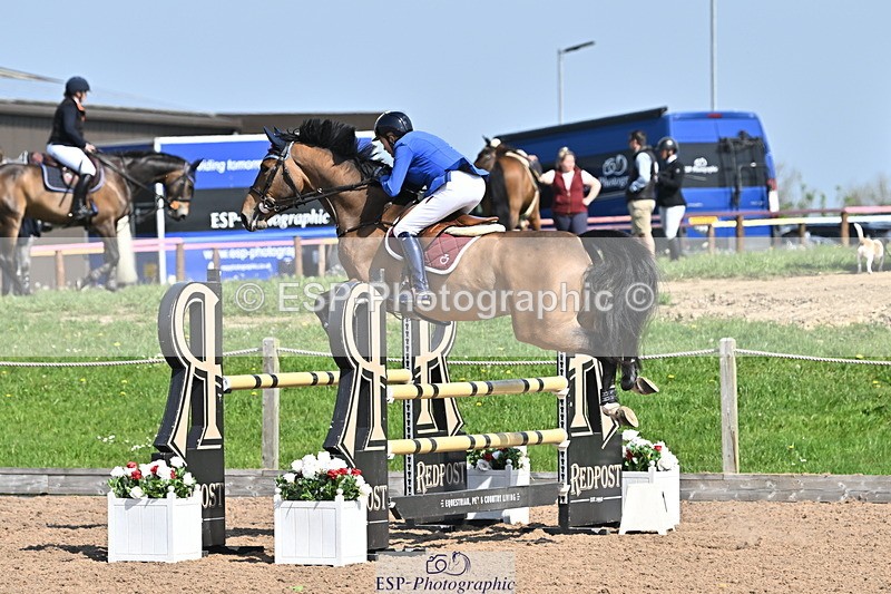 240509A-103851-00939 - Cls 8 Foxhunter