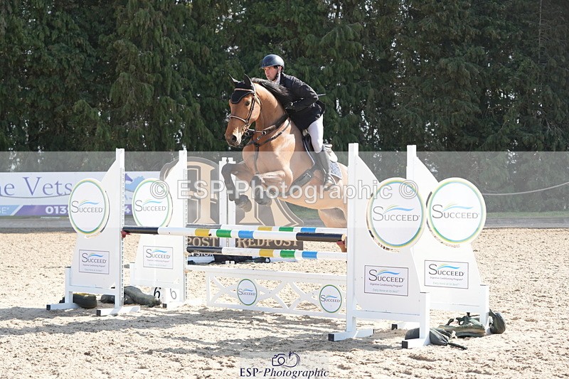 260322A-110502-01529 - 9 Discovery 1m Open