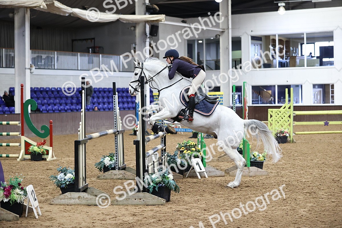 SBM_006093 - Class 16 - Senior Newcomers - 1.10m Open