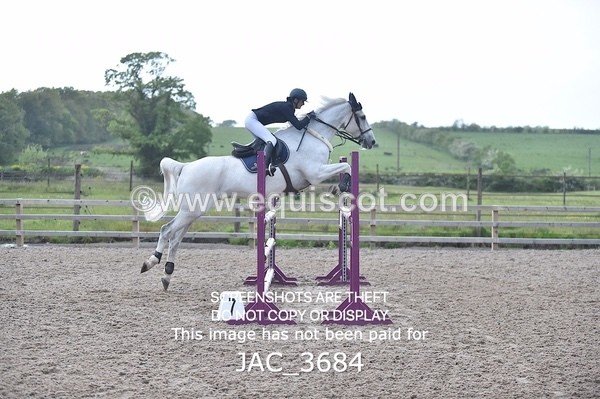 JAC_3684 - CLASS 8 Senior Newcomers/ 1.10m Open