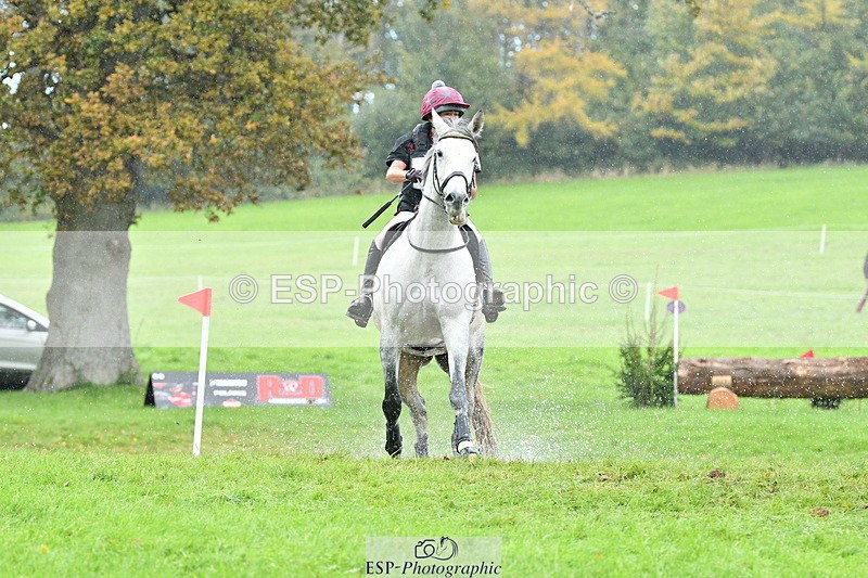 251025A-133543-20044 - F-473-Jacqueline.Cole