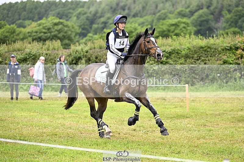 250524A-100050-08429 - A-014-Anna.Price-BLAKENEY.SURPRISE