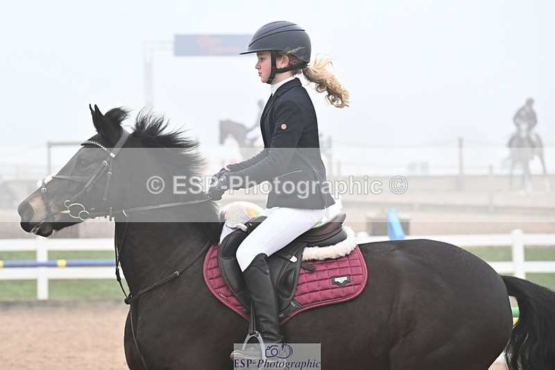 260308-142657-03221 - Cls 15 British Novice and 80cm