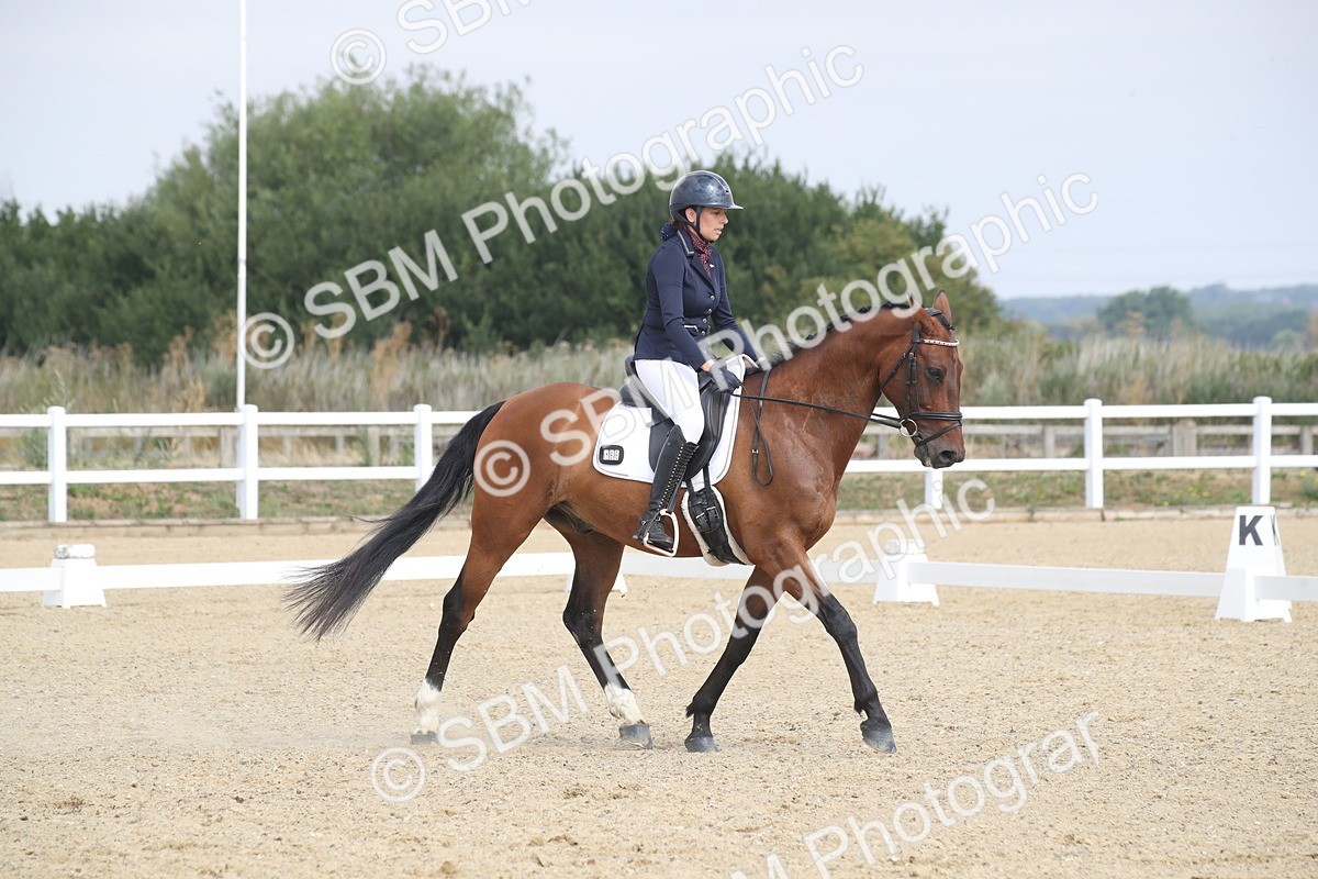 SBM_005915 - Novice 5 - 8.30.10.39