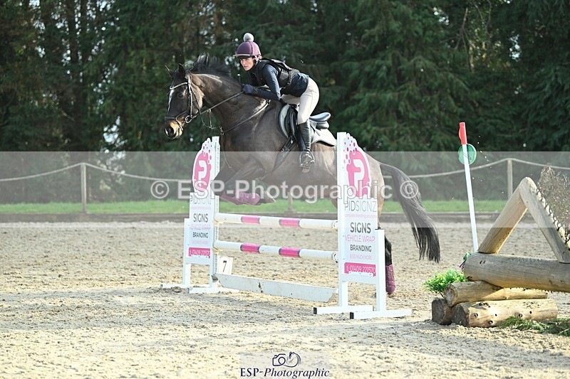 250309A-155751-02221 - Cls 03 90cm 15.05 to End