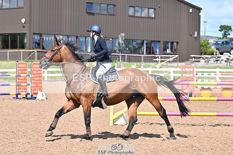 240619A-153156-00850 - Cls 5 Snr Foxhunter and 1.20m Open