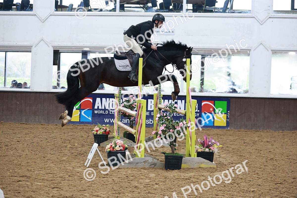 SBM_004131 - Class 16 - Senior Discovery - 1.00m