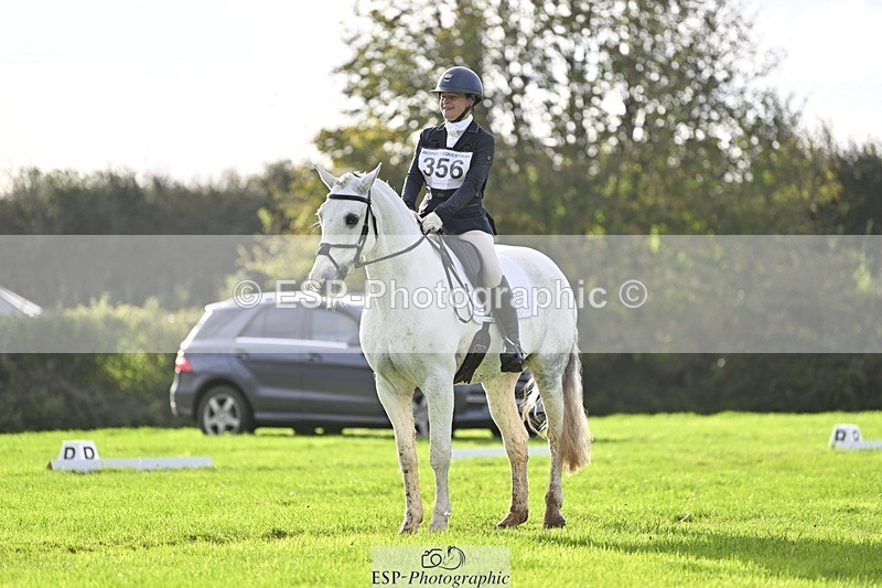 241025-100446-05686 - 356-Demelza.Barnes-GRAGEELAGH.BLUEBELL