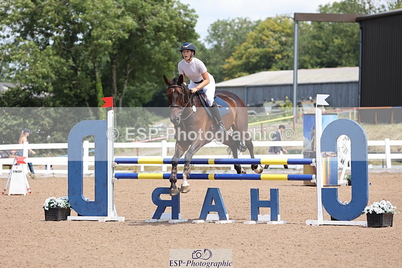 240718A-125042-05269 - Cls 9, 1 Star Bronze Tour 1.10m