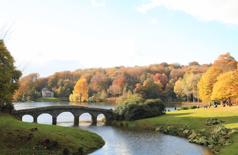 Stourhead gardens during autumn_002 - Wiltshire landscape Photography