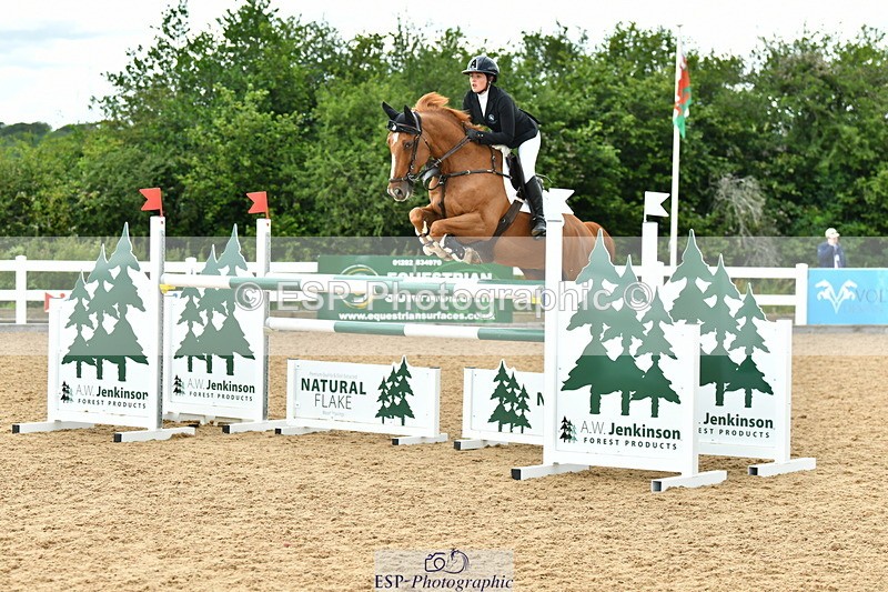 230721A-143156-06950 - Cls 22, 1 Star Gold 1.30m