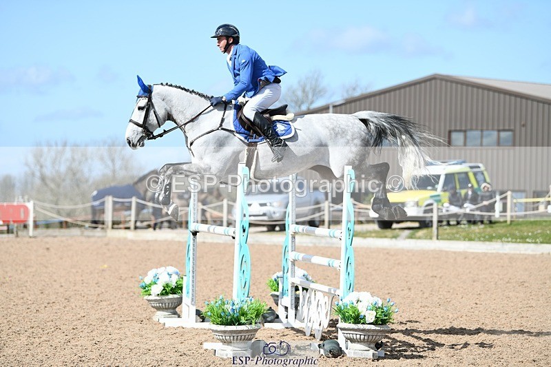 250328-130147-01122 - Cls 3 Snr Foxhunter