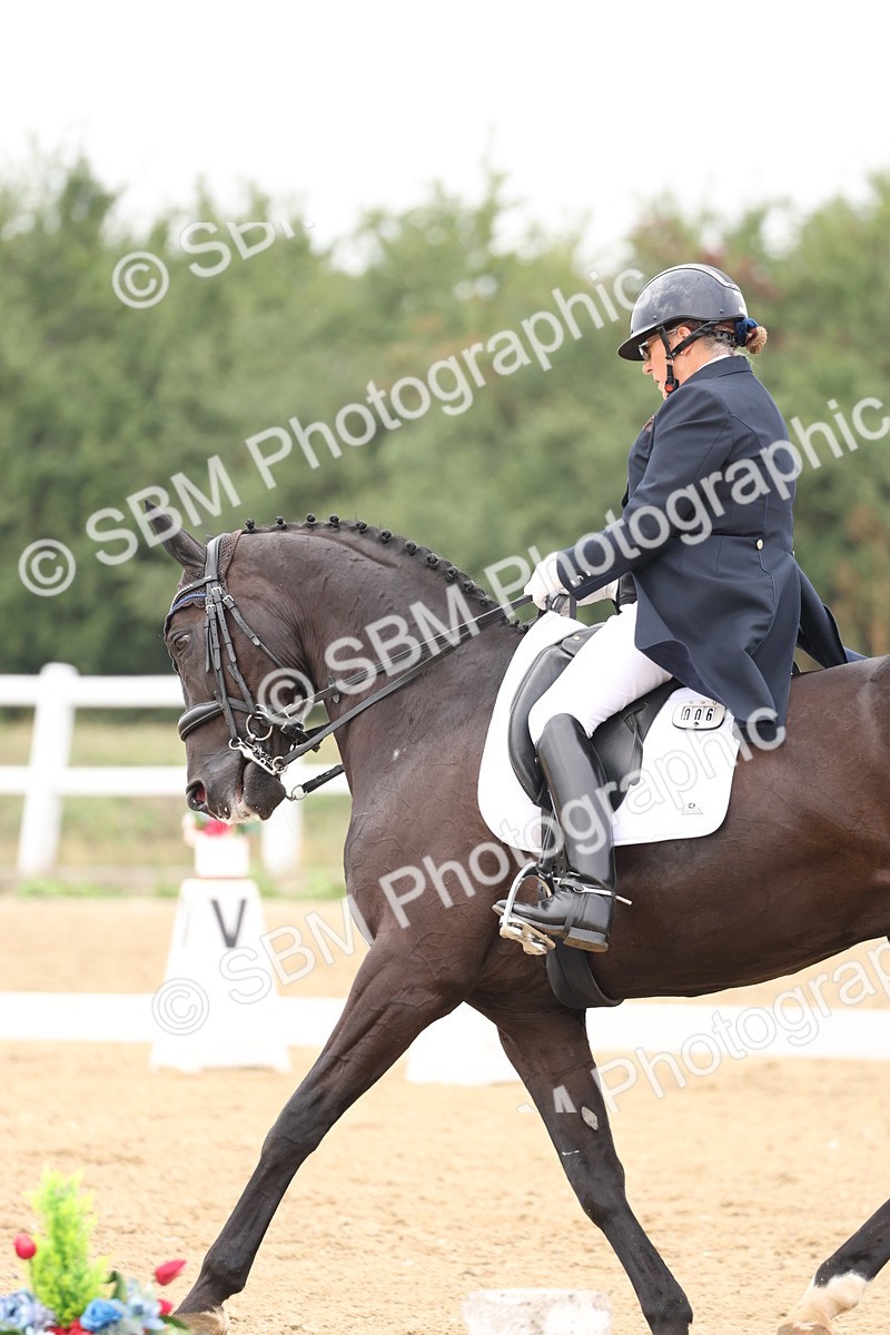 SBM_008106 - Class 10 - FEI INT I - 16.10-16.50