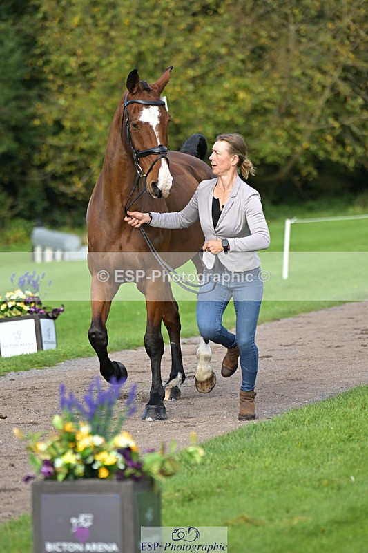 241023-131639-00170 - 057-Louisa.Lockwood-KILCANNON.OREO