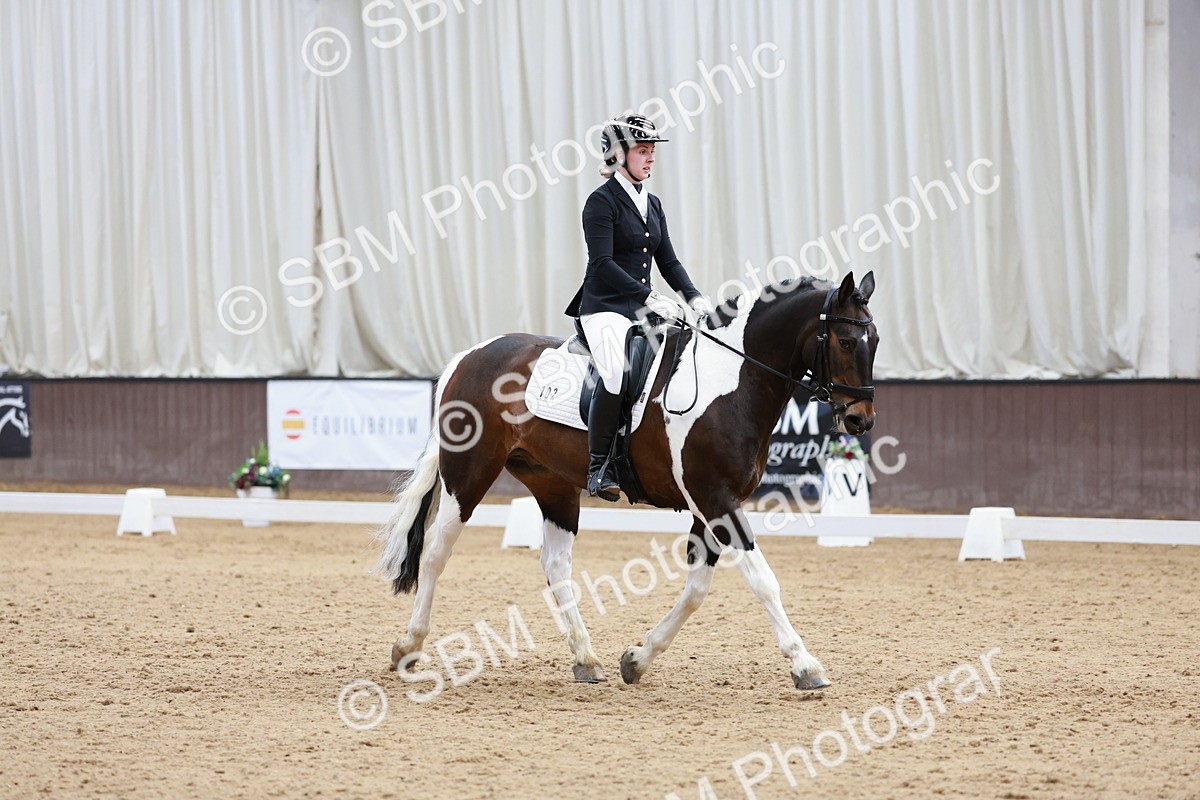 SBM_008800 - Class 6b - Novice 6 - 11.02-12.19