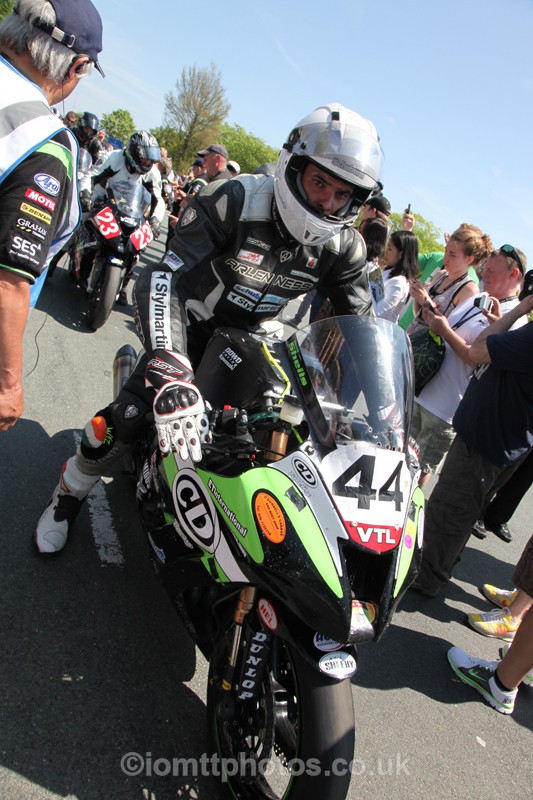 IMG_0602 - Senior TT - Start Line