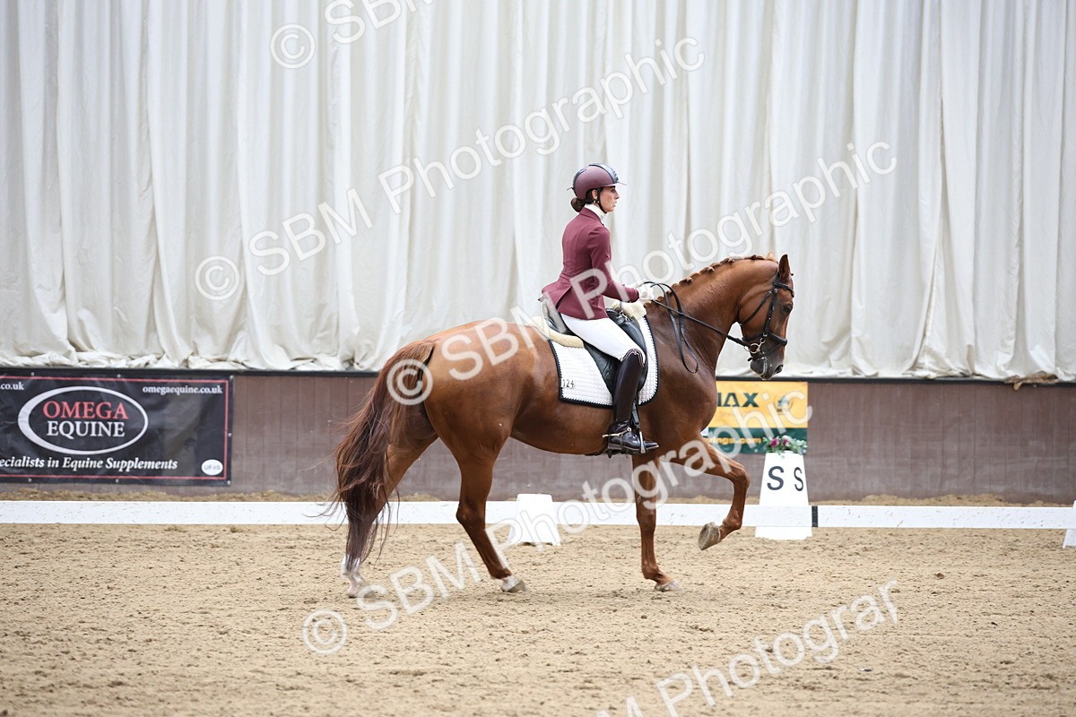 SBM_003446 - Class 5 - Novice 6 Gold - 13.05-14.00