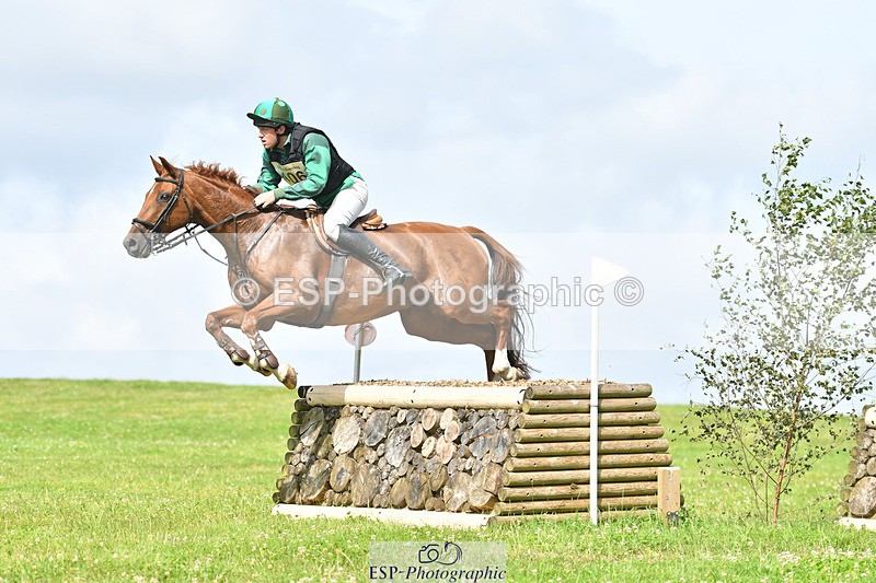 240804-104104-10434 - 406-Harry_Rowcliffe-22_CARROT_GOLD