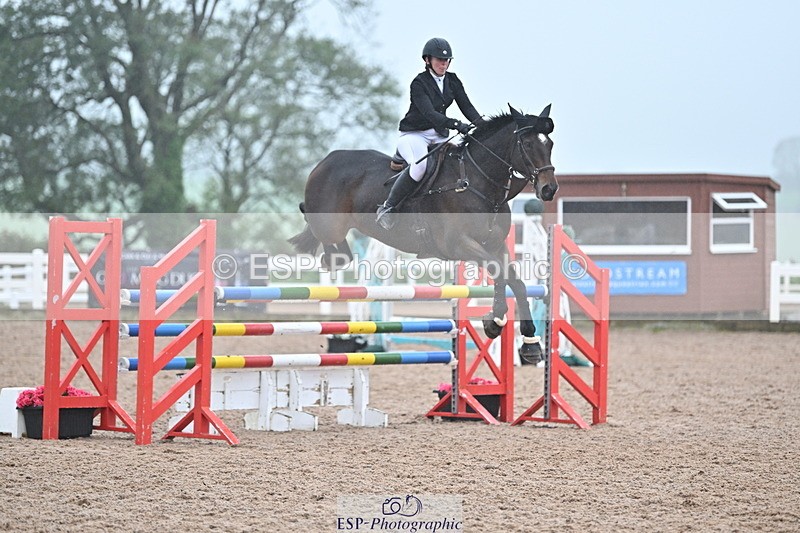 241006A-135840-07753 - Cls 27  1.15 Members Cup