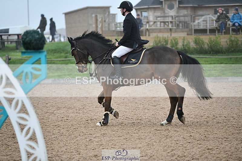 241102A-142246-05751 - SAT Cls 11 Snr 1.05m