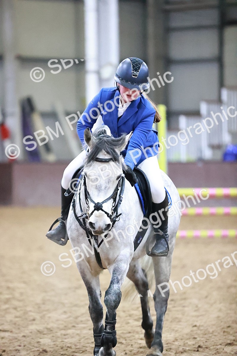 SBM_001749 - Class 9 - Pony Intro 75cm