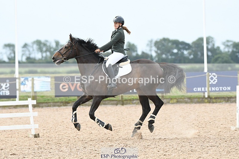 250807-114531-00781 - 1m Round 1