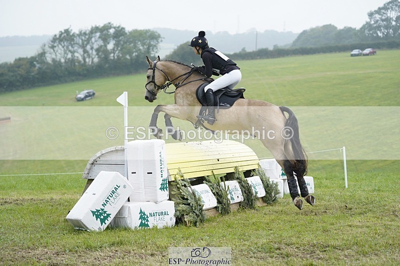 240901A-132848-09609 - 326-Lily.Howell-WOODFIELD.GOLD