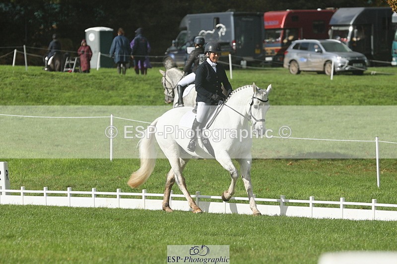 251023A-143853-05007 - G-522-Sue.Parkes Inc Trot Up