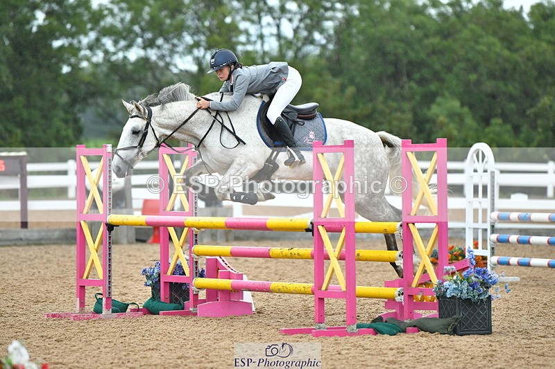 230813A-091815-11017 - Cls 39 A&B British Novice & 90cm Open