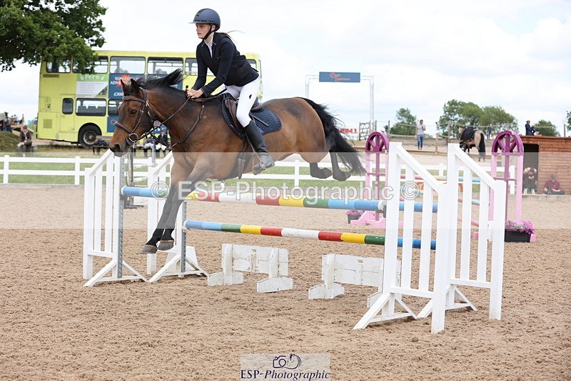 240630A-151705-14653 - Cls 33 Foxhunter and 1.10m Open