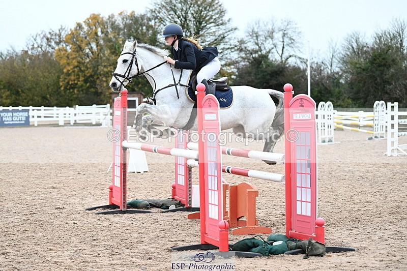 231118A-141428-03339 - Cls 9 Foxhunter & 1.10m Open