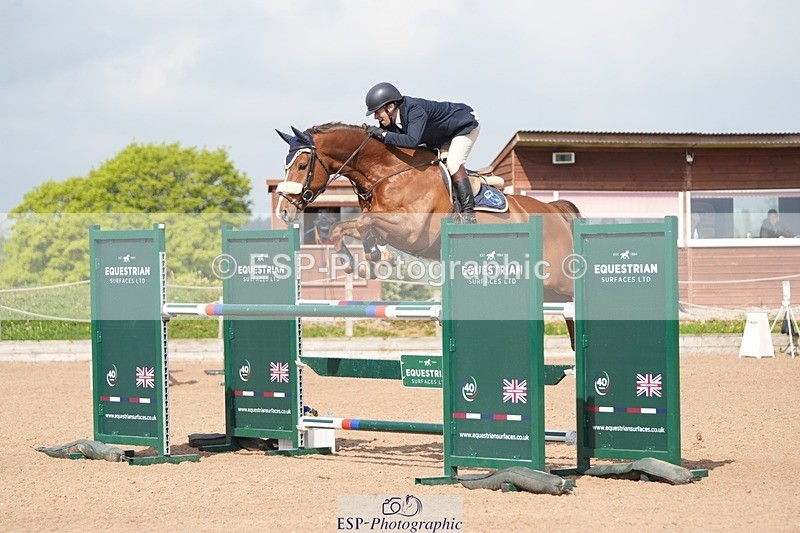 260508-100803-04788 - Cls 12 Snr Foxhunter