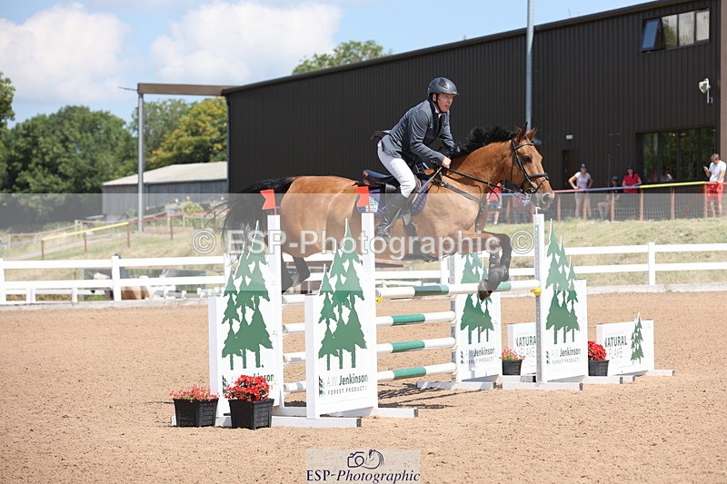 240718A-123926-05150 - Cls 9, 1 Star Bronze Tour 1.10m