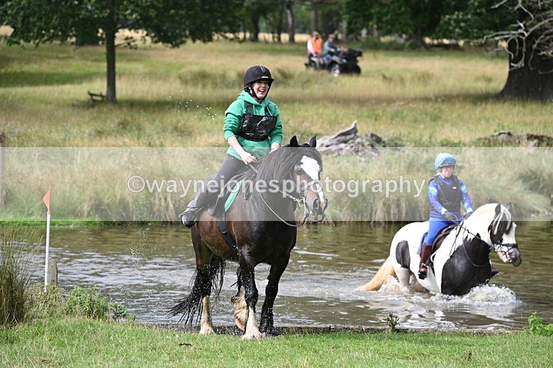 WJ7_1812 - Time at Water 10:48 to 11:13