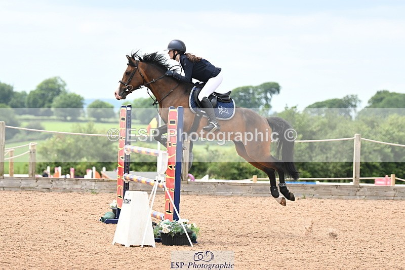 240630A-140828-14027 - Cls 25 HOYS 138cm Qualifier