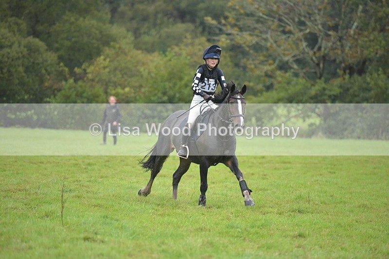 RAY_9496 - Class 2: 70cm: Corner