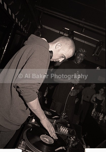 15 harry-love mystro - Friends-&-Family @ the-roadhouse 19.03.04