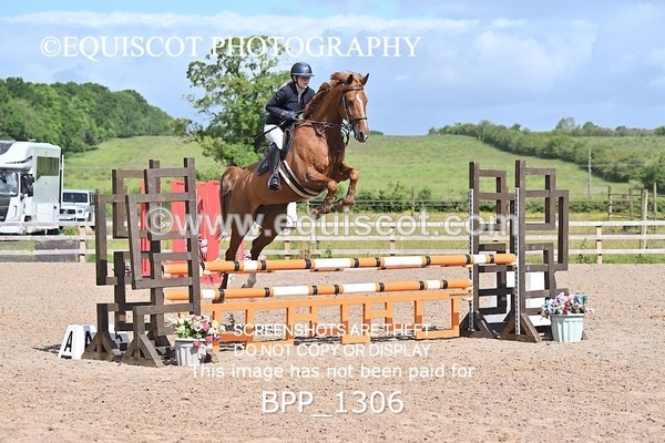 BPP_1306 - CLASS 10 SAT Senior BritiNovice/ 90cm Open